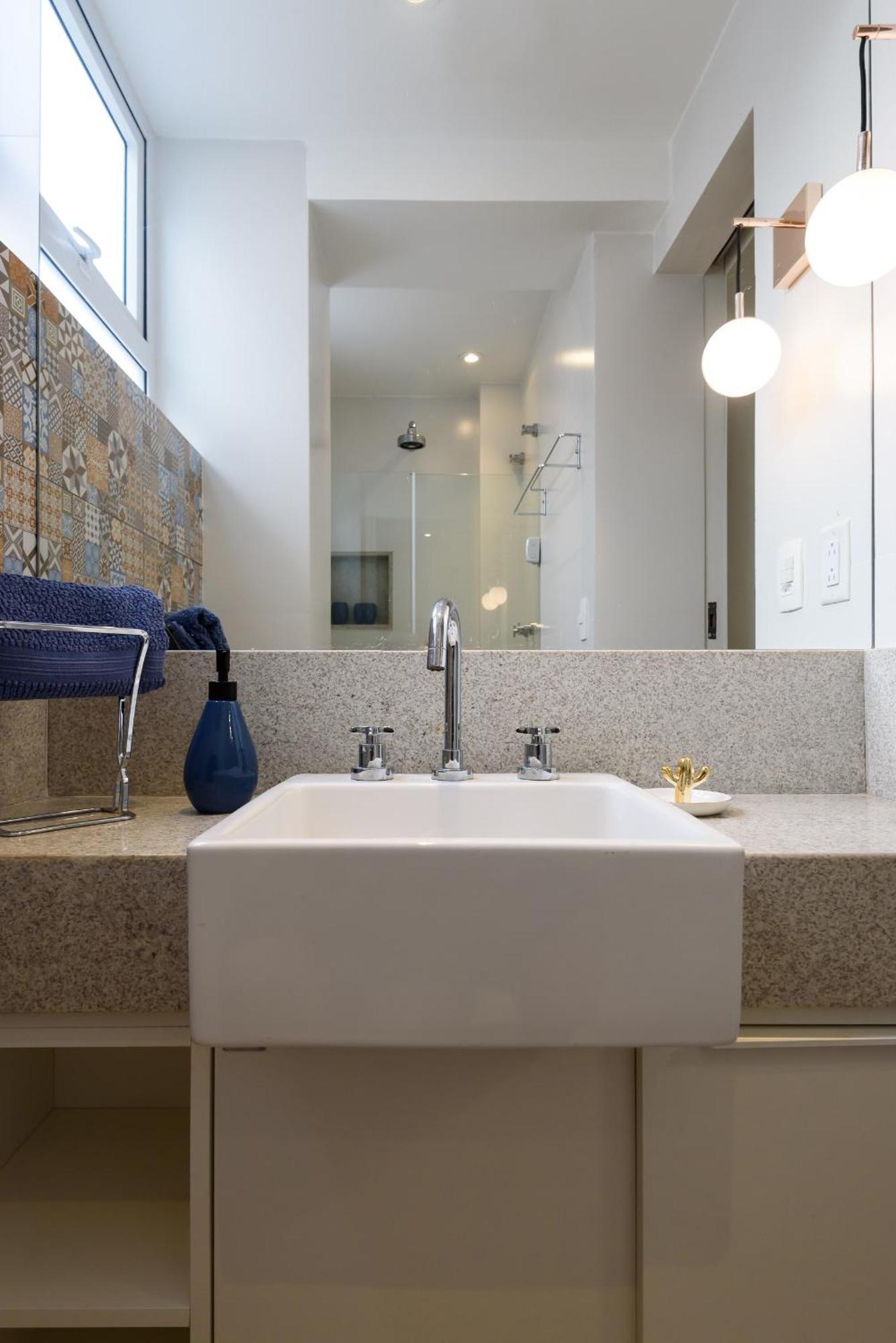 Leblon, Muito Aconchegante Na Jose Linhares - Besthostrio Apartment
